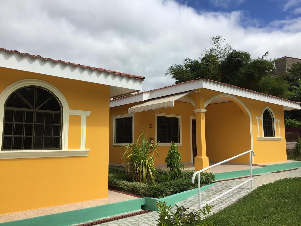 Apart Hotel Acuarious De Luis Estelí 外观 照片