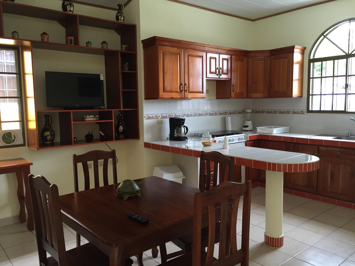 Apart Hotel Acuarious De Luis Estelí 外观 照片