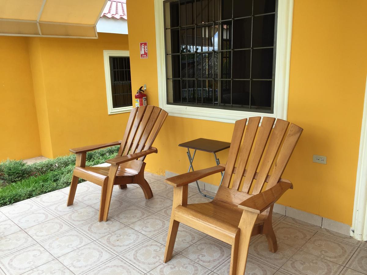 Apart Hotel Acuarious De Luis Estelí 外观 照片
