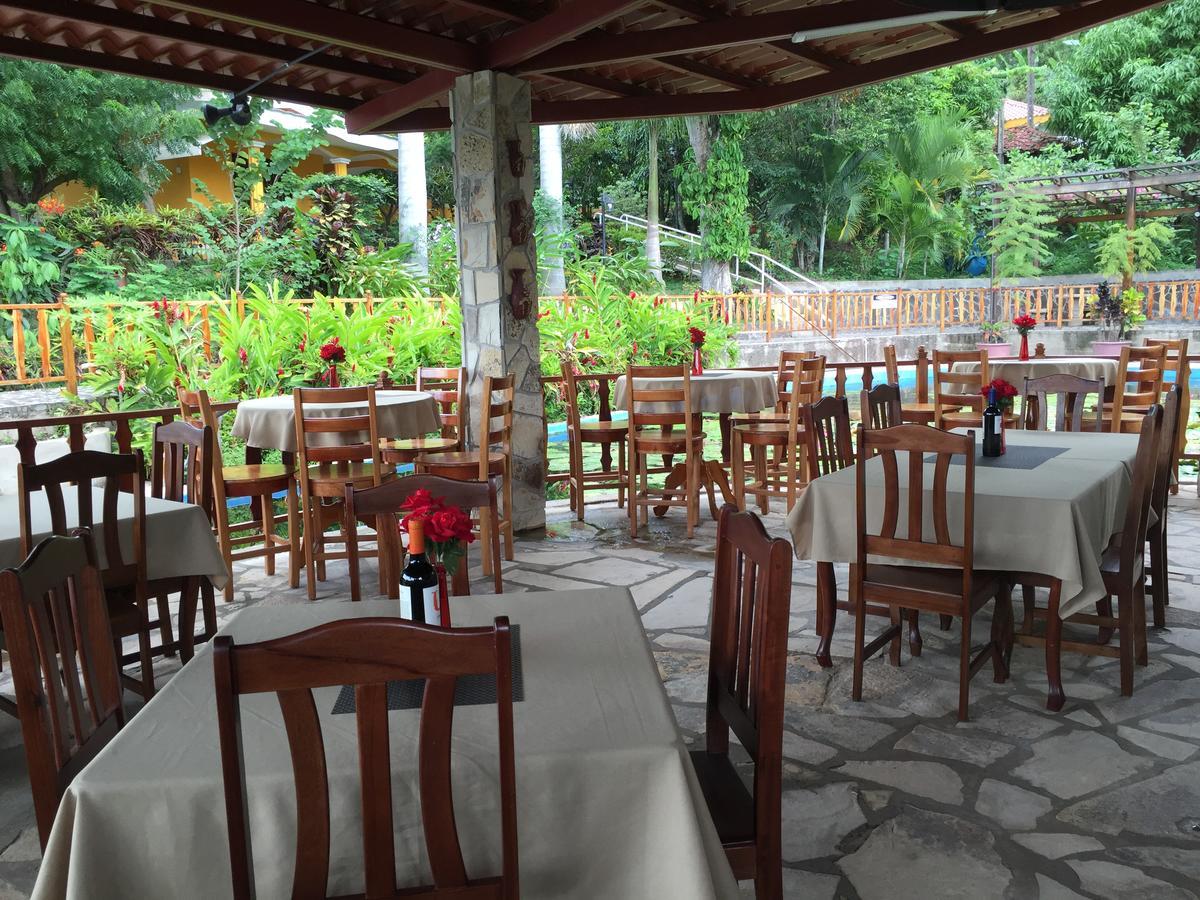 Apart Hotel Acuarious De Luis Estelí 外观 照片