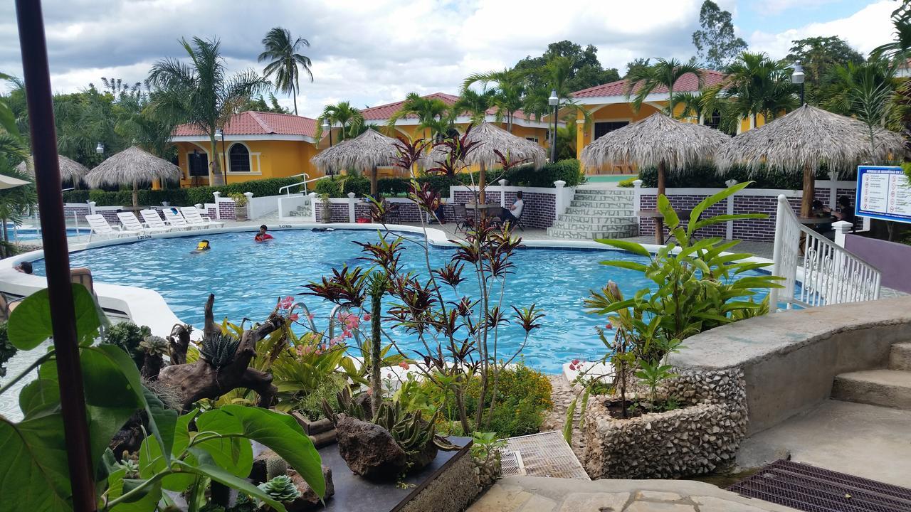 Apart Hotel Acuarious De Luis Estelí 外观 照片